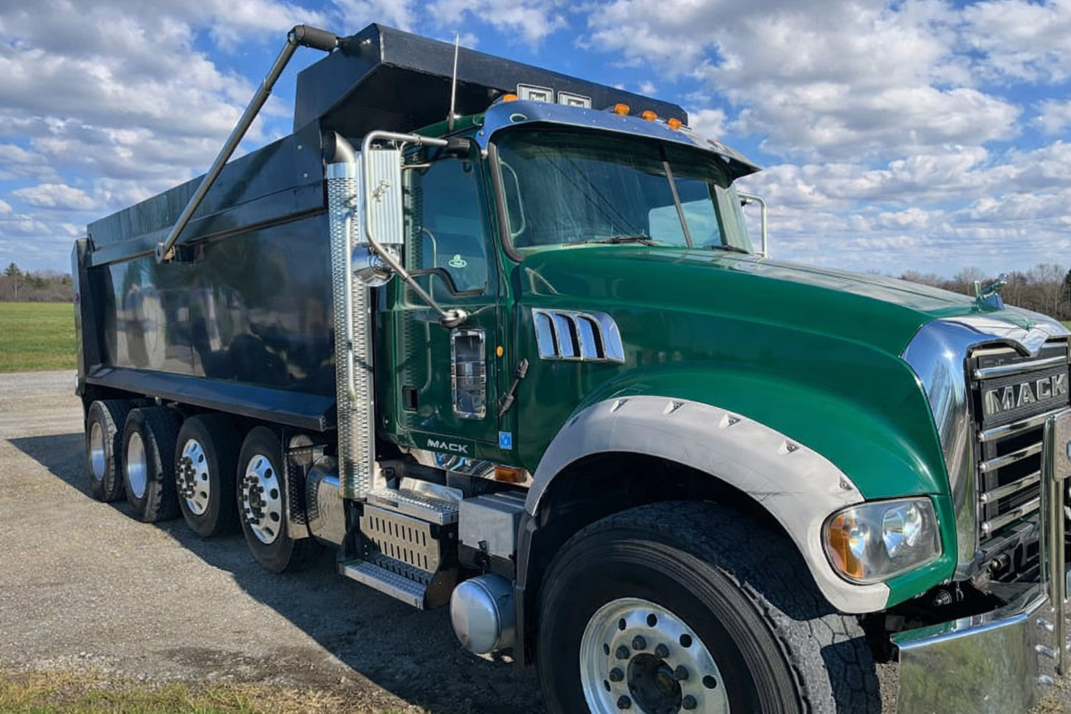 2013 MACK GU713 Granite